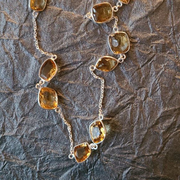 Silver Pendant with Citrine Faceted Stone Citrine Precious Stone Necklace-Red Carpet necklace-Precious Stone jewelry